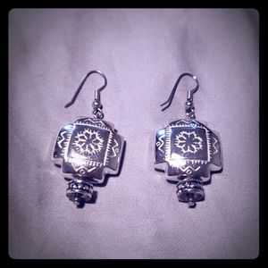 Snowflake earrings